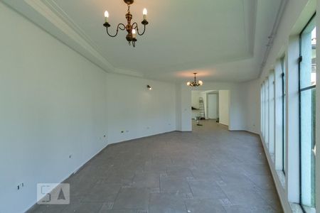 Sala de estar de casa à venda com 3 quartos, 260m² em Dos Casa, São Bernardo do Campo