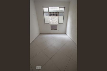 Apartamento à venda com 90m², 3 quartos e 1 vagaQuarto 2