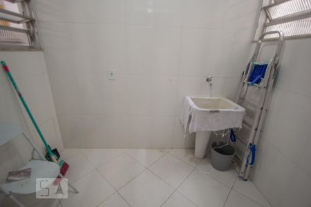 Apartamento à venda com 90m², 3 quartos e 1 vagaÁrea de Serviço