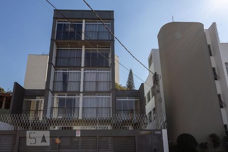 Studio à venda com 29m², 1 quarto e sem vaga Studio à venda com 29m², 1 quarto e sem vagaFachada