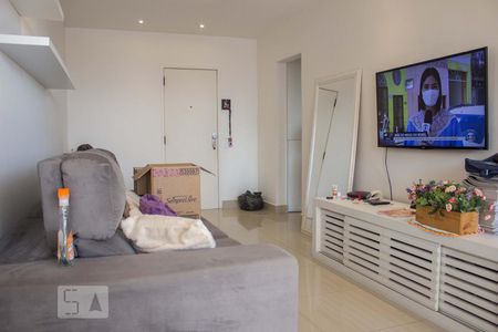 Sala de apartamento à venda com 1 quarto, 60m² em Barra da Tijuca, Rio de Janeiro