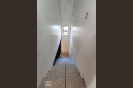 Casa à venda com 450m², 5 quartos e 2 vagas Casa à venda com 450m², 5 quartos e 2 vagasCorredor