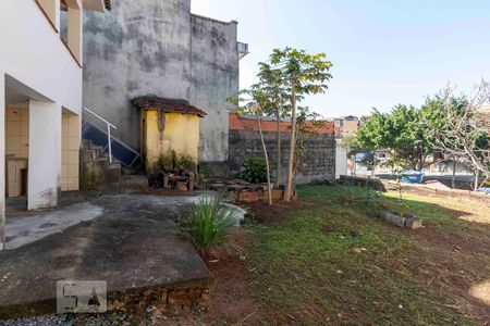 Casa à venda com 110m², 2 quartos e sem vagaQuintal