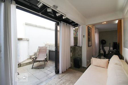Apartamento à venda com 110m², 2 quartos e 2 vagasCobertura