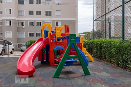 Apartamento para alugar com 60m², 3 quartos e 1 vaga Apartamento para alugar com 60m², 3 quartos e 1 vagaÁrea Comum - Playground