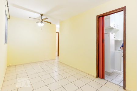 Sala de apartamento para alugar com 3 quartos, 69m² em Vila Proost de Souza, Campinas