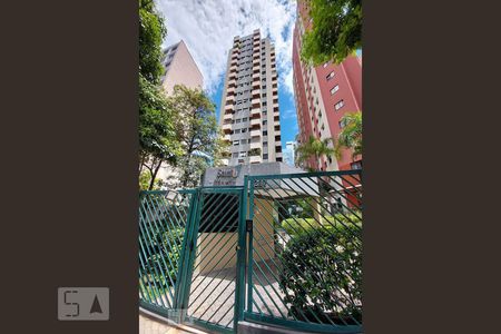 Apartamento à venda com 42m², 1 quarto e 1 vagaFachada