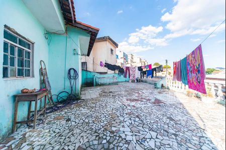 Casa à venda com 151m², 3 quartos e 1 vaga Casa à venda com 151m², 3 quartos e 1 vagaVaranda e Quintal