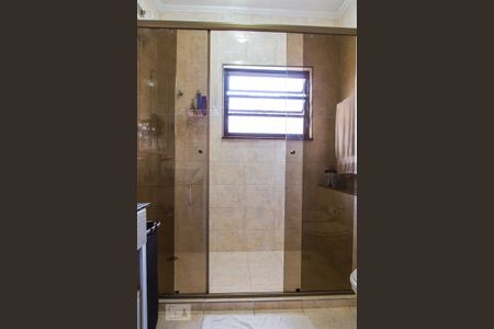 Casa à venda com 315m², 3 quartos e 5 vagas Casa à venda com 315m², 3 quartos e 5 vagasBanheiro da Suíte