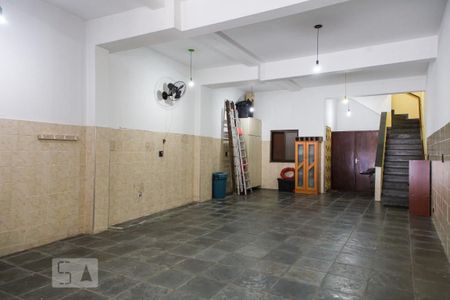 Casa à venda com 315m², 3 quartos e 5 vagas Casa à venda com 315m², 3 quartos e 5 vagasGaragem