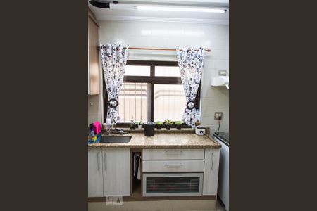 Casa à venda com 315m², 3 quartos e 5 vagas Casa à venda com 315m², 3 quartos e 5 vagasCozinha