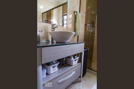 Casa à venda com 315m², 3 quartos e 5 vagas Casa à venda com 315m², 3 quartos e 5 vagasBanheiro da Suíte