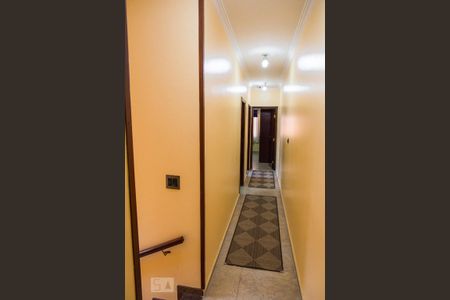 Casa à venda com 315m², 3 quartos e 5 vagas Casa à venda com 315m², 3 quartos e 5 vagasCorredor