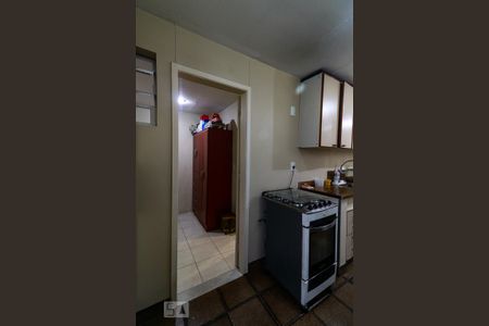 Apartamento à venda com 300m², 4 quartos e 2 vagas Apartamento à venda com 300m², 4 quartos e 2 vagasÁrea de Serviço