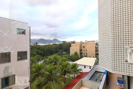 Apartamento à venda com 300m², 4 quartos e 2 vagas Apartamento à venda com 300m², 4 quartos e 2 vagasVista do Quarto 2