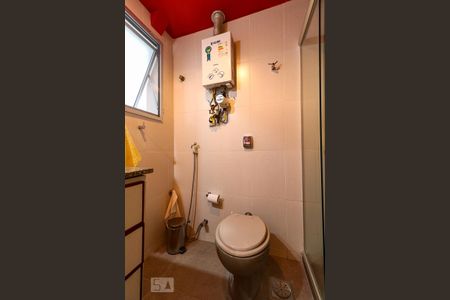 Apartamento à venda com 300m², 4 quartos e 2 vagas Apartamento à venda com 300m², 4 quartos e 2 vagasBanheiro Quartos