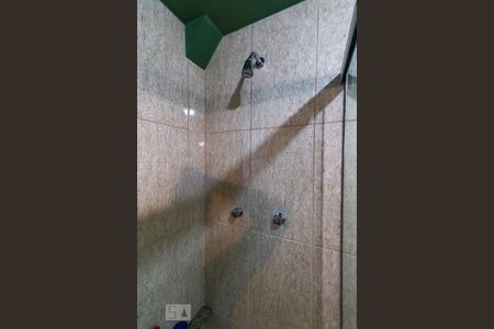 Apartamento à venda com 300m², 4 quartos e 2 vagas Apartamento à venda com 300m², 4 quartos e 2 vagasBanheiro da Suíte
