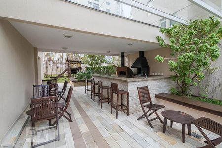 Apartamento para alugar com 50m², 2 quartos e 1 vaga Apartamento para alugar com 50m², 2 quartos e 1 vagaÁrea Comum - Churrasqueira