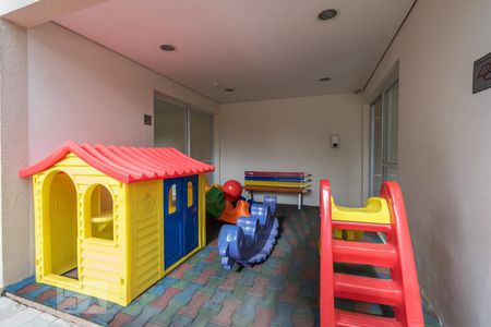 Apartamento para alugar com 50m², 2 quartos e 1 vaga Apartamento para alugar com 50m², 2 quartos e 1 vagaÁrea Comum - Playground