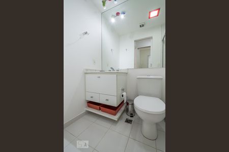 Apartamento para alugar com 50m², 2 quartos e 1 vaga Apartamento para alugar com 50m², 2 quartos e 1 vagaBanheiro