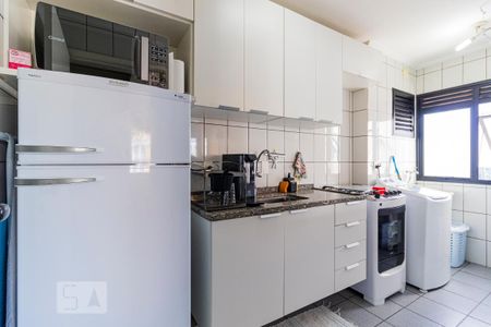 Apartamento para alugar com 38m², 1 quarto e 1 vaga Apartamento para alugar com 38m², 1 quarto e 1 vagaCozinha - Geladeira