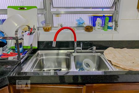 Casa à venda com 133m², 3 quartos e 2 vagasDetalhe Cozinha