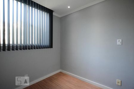 Quarto 1 de apartamento à venda com 2 quartos, 45m² em Parada de Lucas, Rio de Janeiro