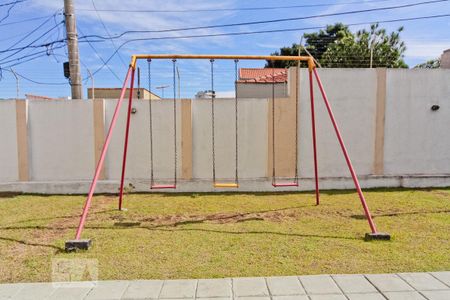 Apartamento à venda com 75m², 2 quartos e 1 vaga Apartamento à venda com 75m², 2 quartos e 1 vagaÁrea Comum - Playground