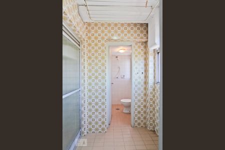 Apartamento à venda com 75m², 2 quartos e 1 vaga Apartamento à venda com 75m², 2 quartos e 1 vagaÁrea de Serviço