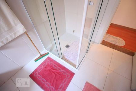 Casa à venda com 164m², 3 quartos e 5 vagasBanheiro