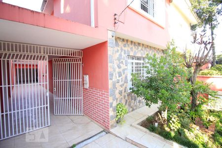 Casa à venda com 164m², 3 quartos e 5 vagasEntrada