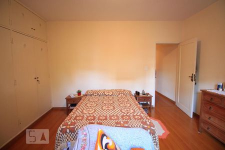 Casa à venda com 164m², 3 quartos e 5 vagasQuarto 3