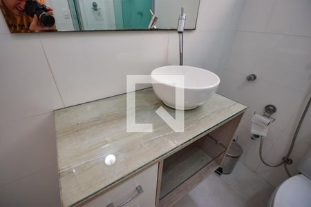 Apartamento para alugar com 73m², 2 quartos e 1 vagaBanheiro