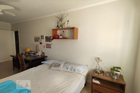 Casa à venda com 380m², 4 quartos e 3 vagasQuarto 4