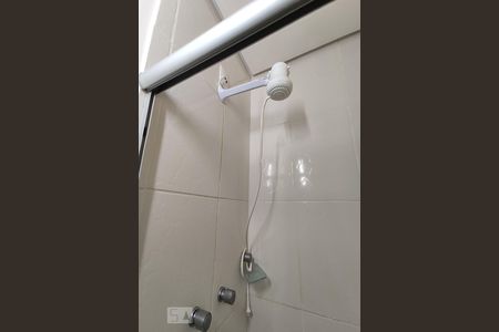 Casa à venda com 380m², 4 quartos e 3 vagasBanheiro da Suíte 1