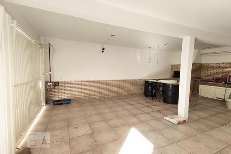 Casa à venda com 380m², 4 quartos e 3 vagasGaragem
