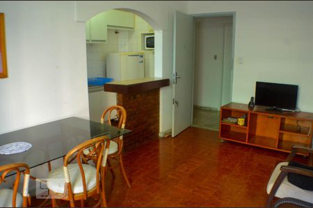 Sala de apartamento para alugar com 1 quarto, 43m² em Barra, Salvador