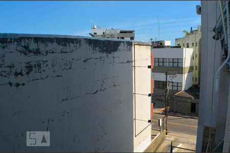 Sala vista de apartamento para alugar com 1 quarto, 43m² em Barra, Salvador