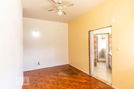Sala de apartamento para alugar com 1 quarto, 52m² em República, São Paulo