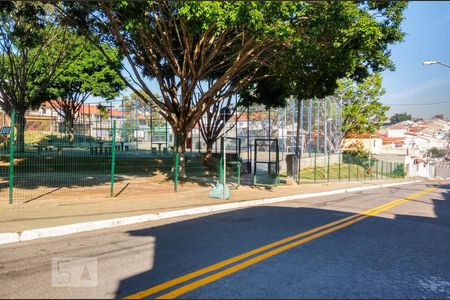 Casa à venda com 197m², 3 quartos e 2 vagasRua