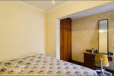 Casa à venda com 197m², 3 quartos e 2 vagasQuarto 2