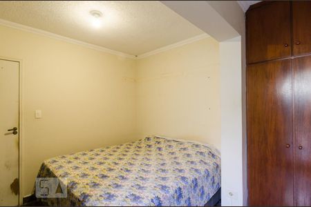 Casa à venda com 197m², 3 quartos e 2 vagasQuarto 2