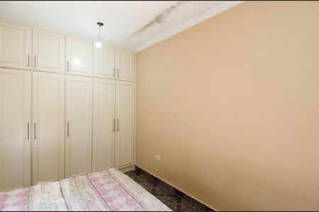 Casa à venda com 197m², 3 quartos e 2 vagasQuarto 3