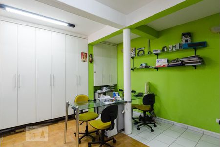 Casa à venda com 197m², 3 quartos e 2 vagasHome office
