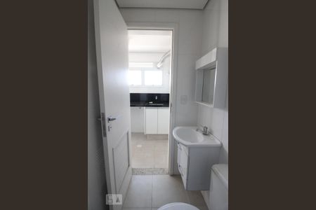 Apartamento para alugar com 105m², 3 quartos e 3 vagasBanheiro de Serviço