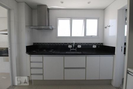 Apartamento para alugar com 105m², 3 quartos e 3 vagasCozinha