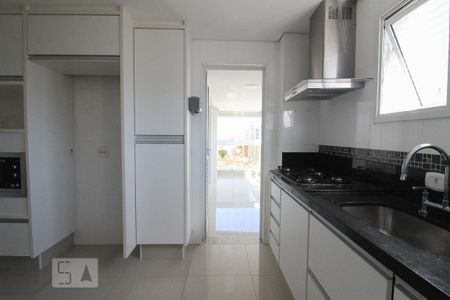 Apartamento para alugar com 105m², 3 quartos e 3 vagasCozinha