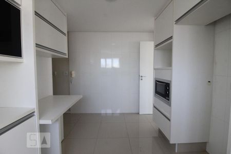 Apartamento para alugar com 105m², 3 quartos e 3 vagasCozinha