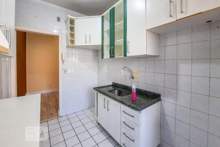 Apartamento para alugar com 70m², 2 quartos e 1 vaga Apartamento para alugar com 70m², 2 quartos e 1 vagaCozinha