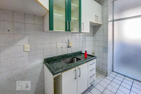 Apartamento para alugar com 70m², 2 quartos e 1 vaga Apartamento para alugar com 70m², 2 quartos e 1 vagaCozinha